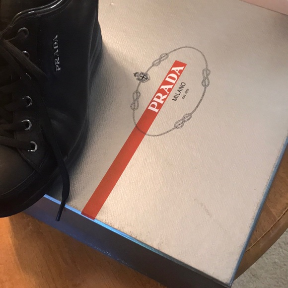 Prada lace up ankle booties - Picture 3 of 4